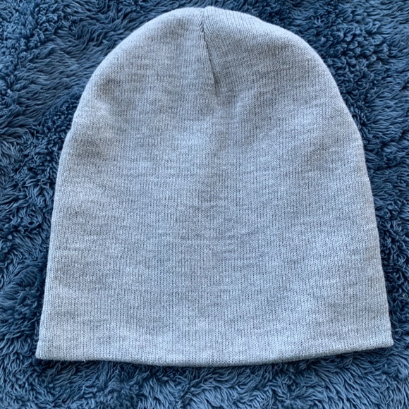 Canada Weather Gear beanie - Picture 2 of 3